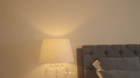 emma_lu1 online show from May 28, 2026, 4:26 pm
