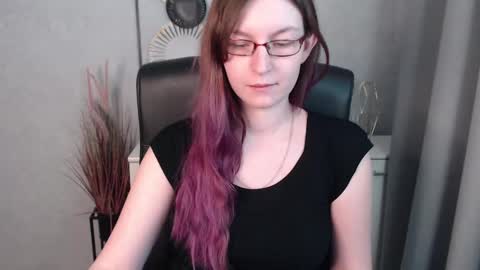 emma online show from January 22, 2025, 1:11 pm