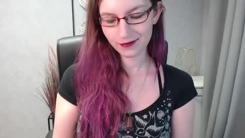 emma online show from January 26, 2025, 7:42 am