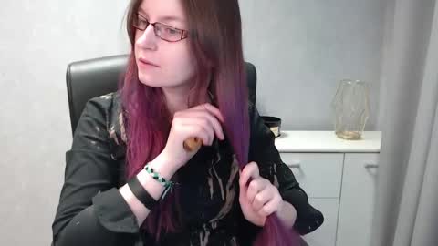 emma online show from February 1, 2025, 7:36 am