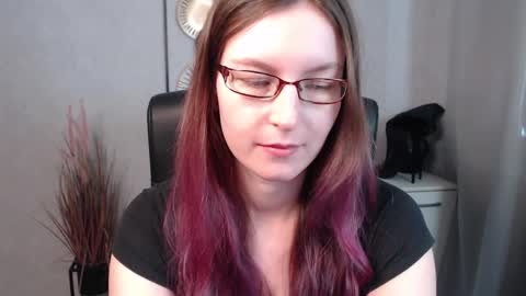 emma online show from March 4, 2025, 10:24 am