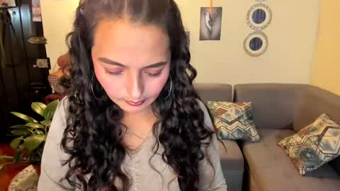  emma luxy online show from February 21, 2025, 4:18 am