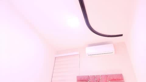 emma online show from October 30, 2025, 11:55 am