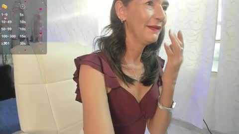 Emma  online show from February 5, 2025, 12:17 pm