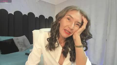 Emma  online show from February 7, 2025, 6:24 pm