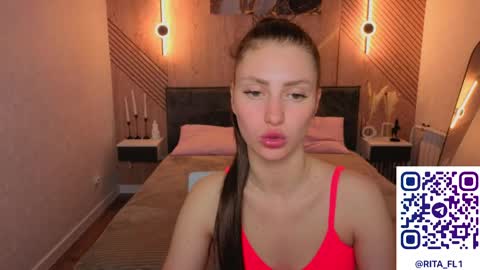 Snapshot of emma_myer chatting on May 4, 2026, 2:29 am Emma Myer online show from May 4, 2026, 2:29 am