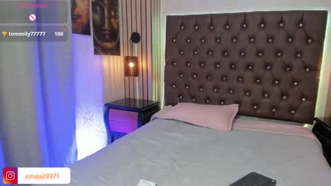 Snapshot of emma_petite4u chatting on February 20, 2025, 9:31 pm Emma online show from February 20, 2025, 9:31 pm