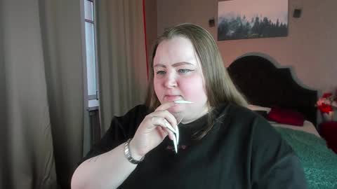 Snapshot of emma_razoom chatting on January 23, 2025, 10:32 am Emma Razumovskaya online show from January 23, 2025, 10:32 am