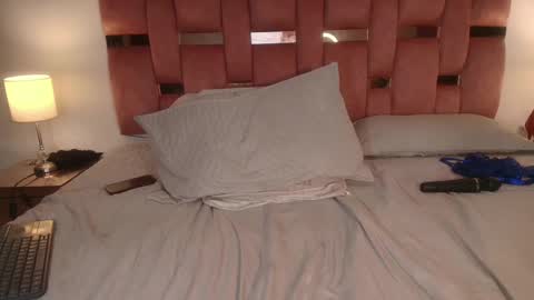 emma_saenz01 online show from January 31, 2025, 5:30 am