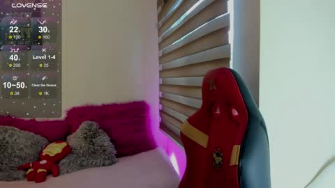 EMMA  online show from April 12, 2026, 1:05 pm