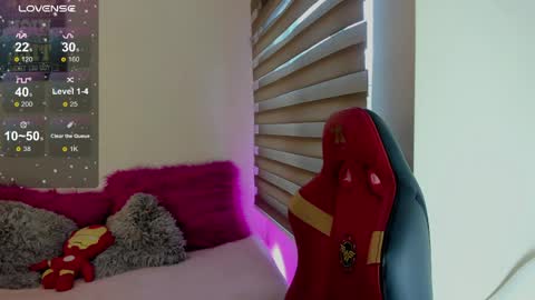 EMMA  online show from April 12, 2026, 1:05 pm