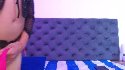 Emma... online show from April 14, 2026, 12:11 pm