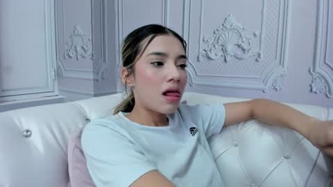 EMMA online show from December 13, 2024, 8:58 pm