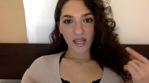 Emma online show from January 15, 2025, 5:47 pm