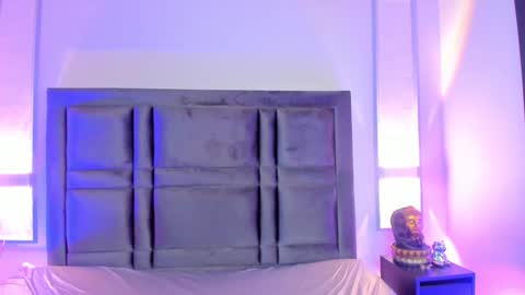 emma becket online show from January 7, 2025, 3:35 am