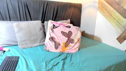 Emma Brant online show from March 8, 2026, 2:04 am