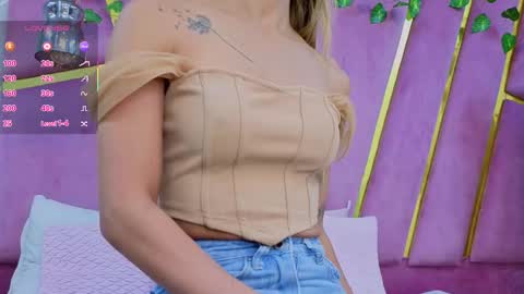 emma cortez online show from September 17, 2025, 11:45 am