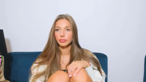 emmadesire online show from September 11, 2025, 6:52 pm