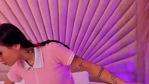           online show from September 24, 2025, 11:24 am