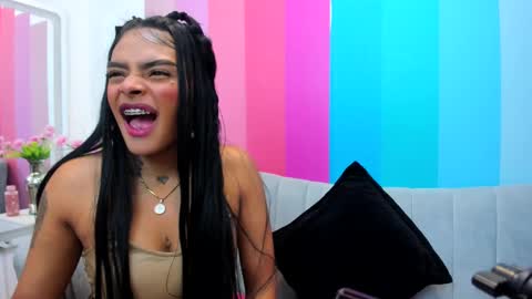 Snapshot of emmaebony_ chatting on September 13, 2025, 10:04 am emmaebony_ online show from September 13, 2025, 10:04 am