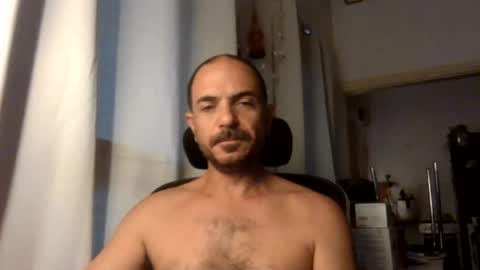 Ariel online show from July 6, 2026, 4:09 am
