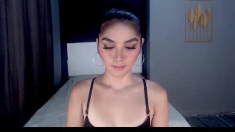 Emma online show from May 20, 2026, 2:18 am