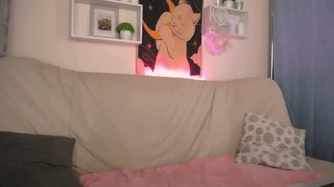 Emma online show from January 27, 2025, 12:05 pm