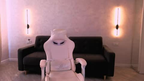 Emma online show from April 3, 2026, 6:22 am