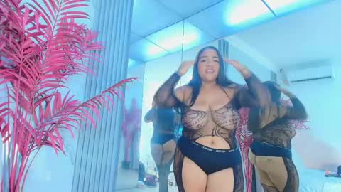 Snapshot of emmalebrun chatting on April 9, 2026, 3:39 am Emma online show from April 9, 2026, 3:39 am