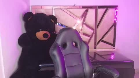 Emma online show from December 29, 2024, 8:04 pm