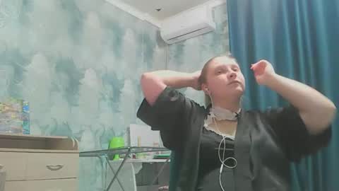 emmamelody online show from October 7, 2025, 6:16 pm