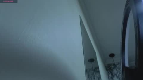   online show from May 9, 2026, 10:42 am