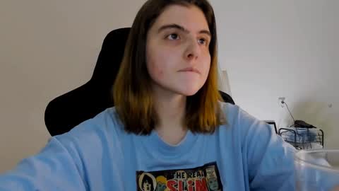 Emma online show from December 10, 2024, 7:43 pm