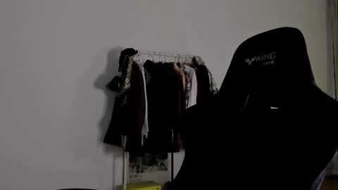 Emma online show from February 12, 2025, 7:45 pm