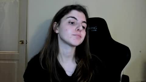 Emma online show from November 7, 2025, 3:01 pm