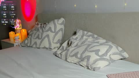 emmanuelleee online show from February 5, 2025, 7:07 am