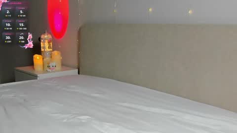 emmanuelleee online show from March 5, 2025, 6:12 pm