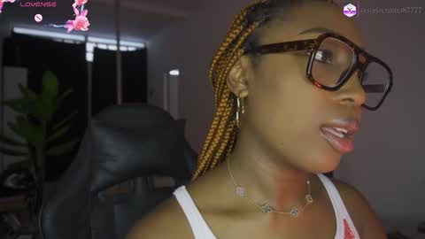 Sara online show from March 10, 2026, 12:10 pm