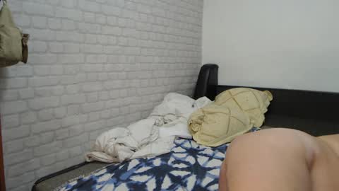 Snapshot of emmasquirt69 chatting on December 2, 2024, 9:28 pm emmasquirt69 online show from December 2, 2024, 9:28 pm