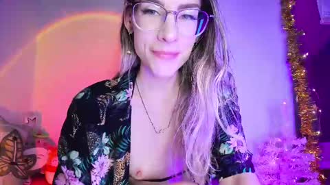 Snapshot of emmaterrestrial chatting on February 23, 2025, 4:02 pm RH-NEGATIVE GREEN-EYED BAELIEN online show from February 23, 2025, 4:02 pm