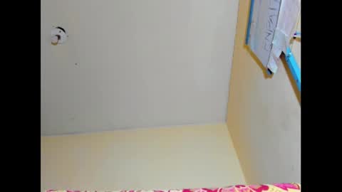 hi im emmalina welcome to your happy place online show from January 30, 2025, 12:59 pm