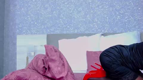 EmmaXXXQueen online show from October 30, 2025, 6:48 am