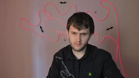 Emmet online show from October 31, 2025, 8:48 am