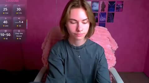 Emmi online show from November 23, 2025, 6:46 am