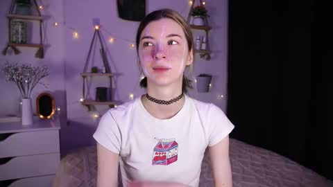 emmie_everly online show from October 25, 2025, 7:19 pm