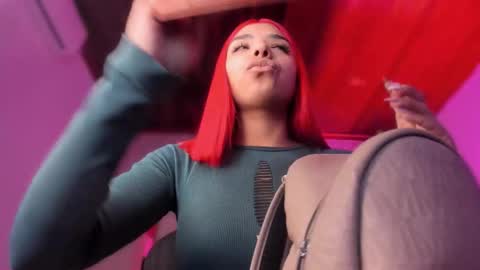    online show from December 22, 2025, 12:02 pm