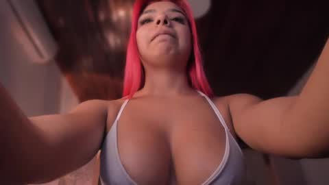 Snapshot of emmily_savage chatting on April 27, 2026, 12:03 pm online show from April 27, 2026, 12:03 pm