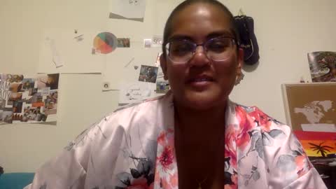 Emms online show from February 11, 2025, 4:01 am