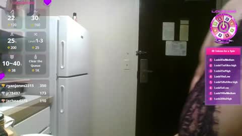 emmthaluscious online show from March 6, 2025, 12:21 am