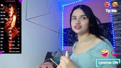 emmy_durant online show from October 15, 2025, 7:58 pm